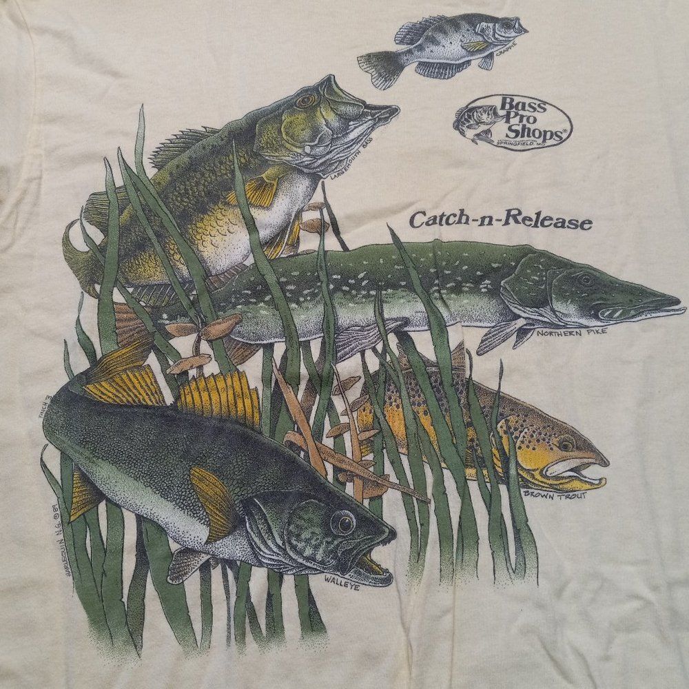 Vintage 1989 Harlequin N.G. Finch 3 Fish graphic Single stitched T-shirt